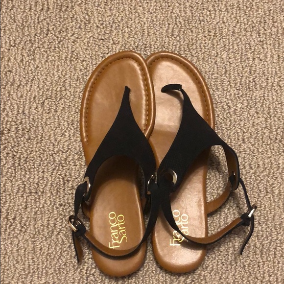 franco sarto grip thong sandal